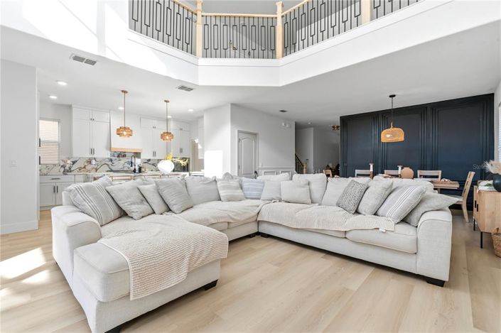 Image No.15-5 Bed House for sale