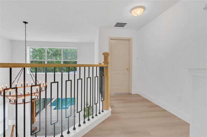 Image No.16-5 Bed House for sale