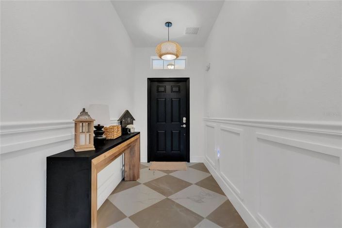 Image No.3-5 Bed House for sale