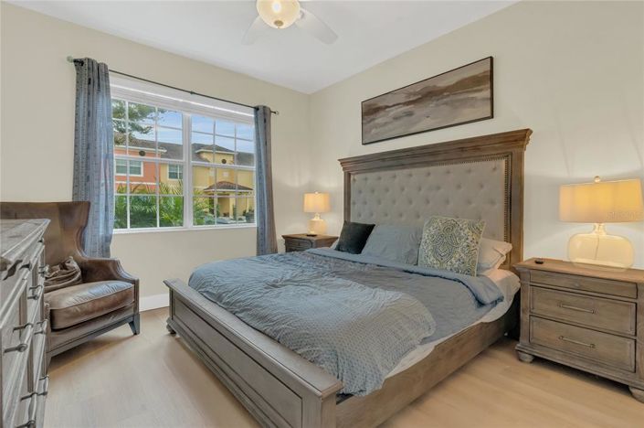 Image No.31-5 Bed House for sale