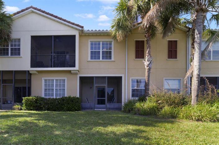 Image No.40-3 Bed Townhouse for sale