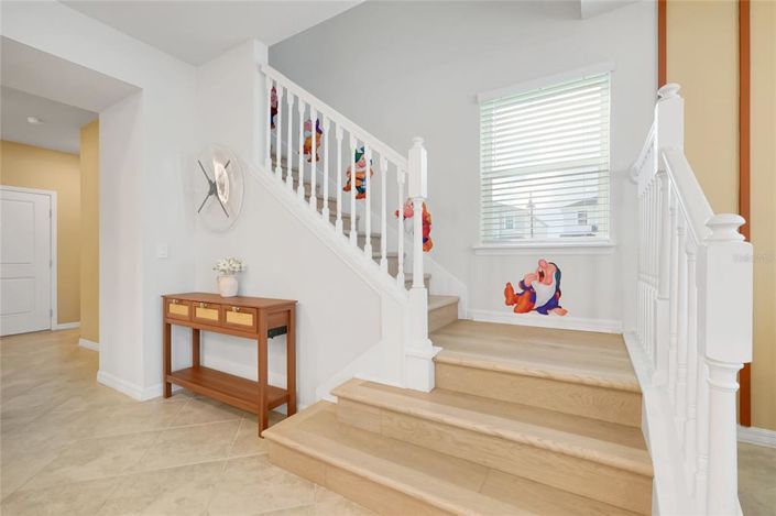 Image No.35-5 Bed Townhouse for sale