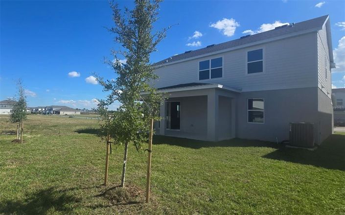 Image No.11-5 Bed House for sale