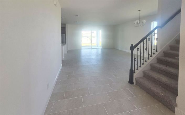 Image No.4-5 Bed House for sale