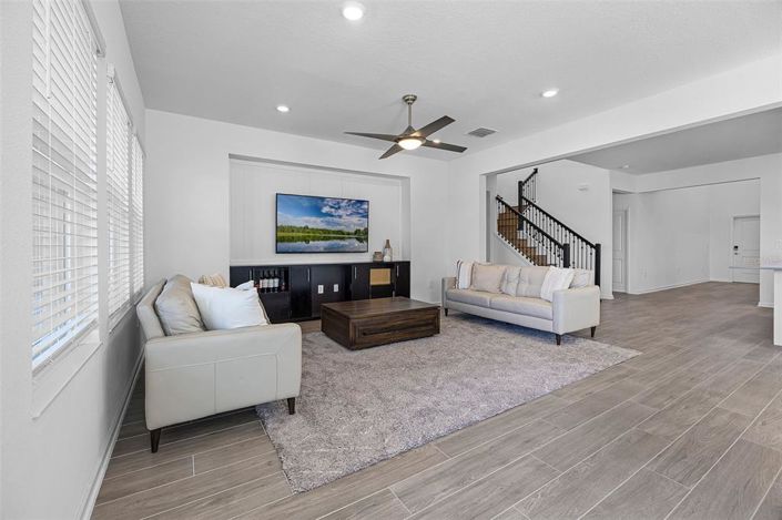 Image No.16-4 Bed House for sale