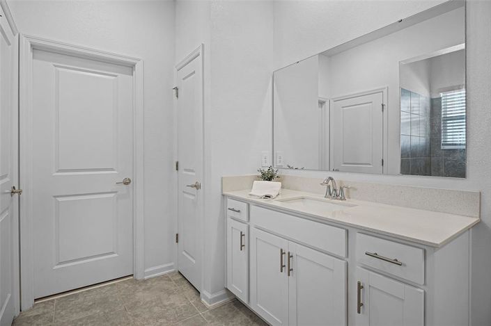 Image No.21-4 Bed House for sale