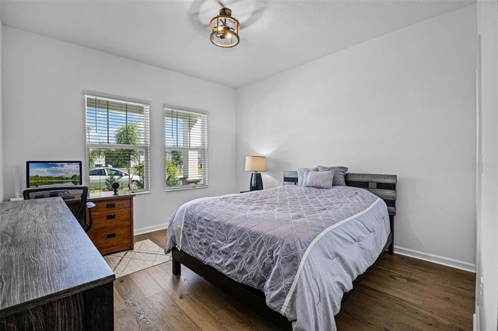 Image No.24-4 Bed House for sale