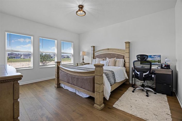 Image No.5-4 Bed House for sale