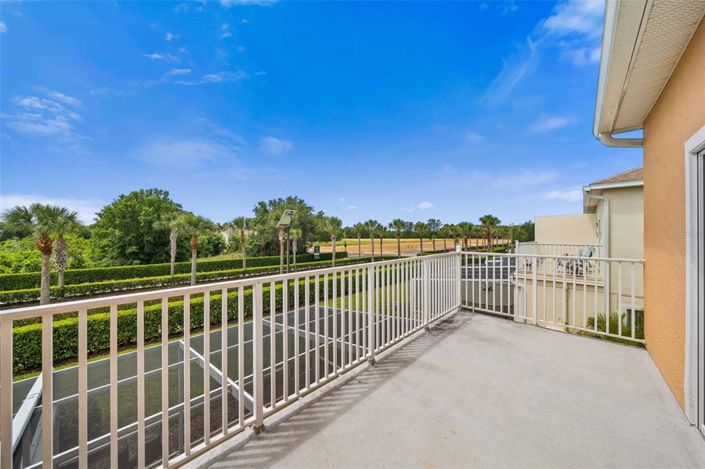 Image No.16-3 Bed Townhouse for sale