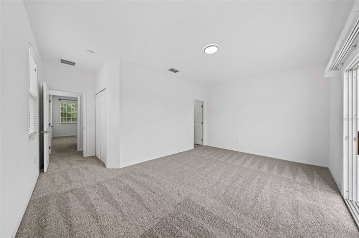 Image No.5-3 Bed Townhouse for sale