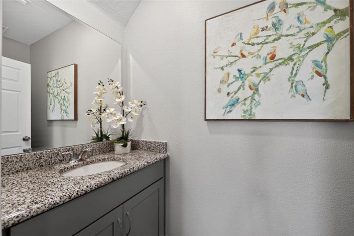 Image No.20-7 Bed House for sale