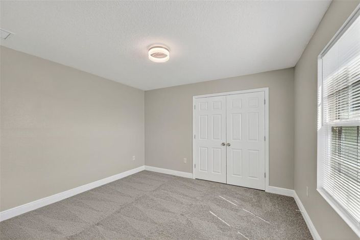 Image No.25-7 Bed House for sale