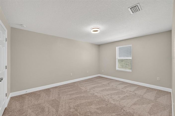 Image No.27-7 Bed House for sale