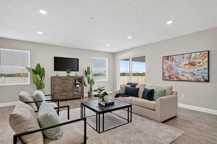 Image No.38-7 Bed House for sale