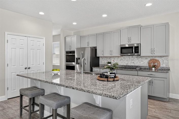 Image No.40-7 Bed House for sale