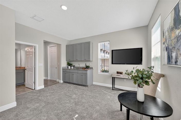 Image No.7-7 Bed House for sale