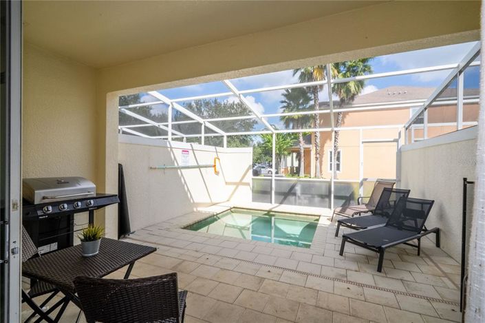 Image No.36-3 Bed Townhouse for sale