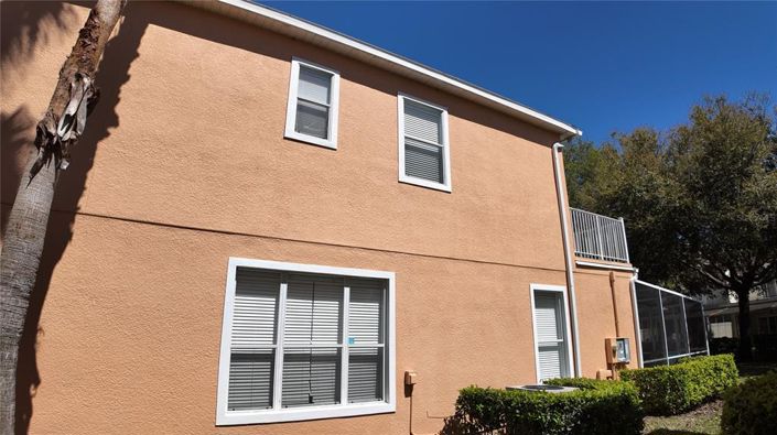 Image No.11-3 Bed Townhouse for sale