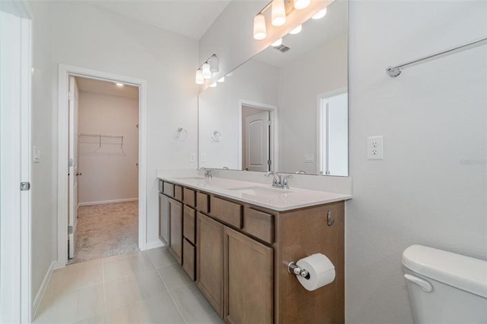 Image No.27-4 Bed House for sale