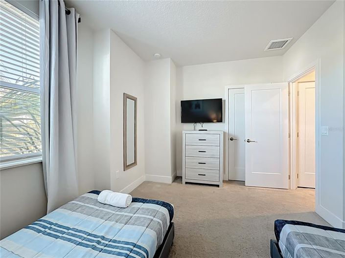 Image No.31-3 Bed Townhouse for sale