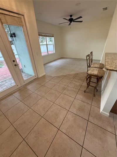 Image No.27-4 Bed House for sale