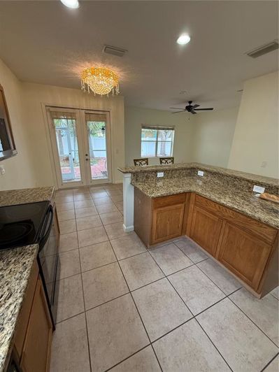 Image No.35-4 Bed House for sale