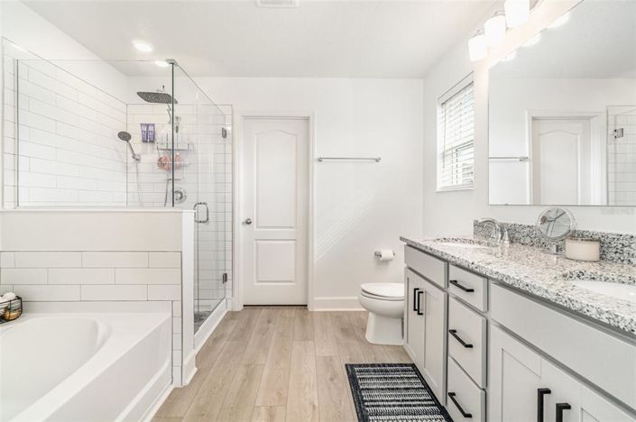 Image No.18-4 Bed House for sale