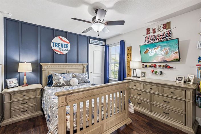 Image No.19-4 Bed House for sale