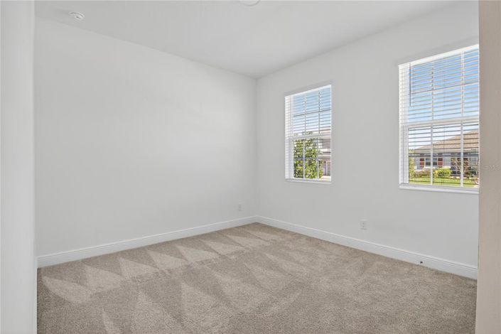 Image No.30-4 Bed House for sale