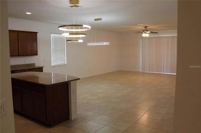 Image No.5-Maison de 4 chambres à vendre à Saint John