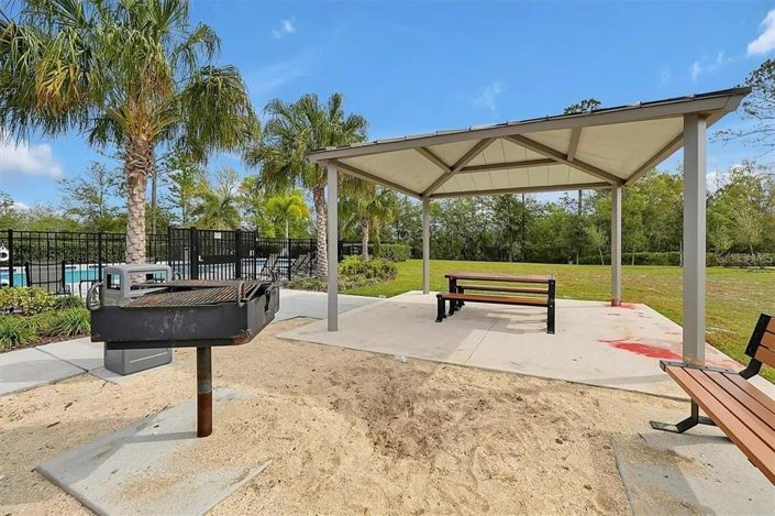 Image No.30-4 Bed House for sale