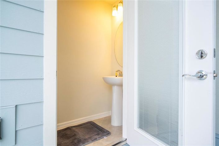 Image No.26-5 Bed Townhouse for sale