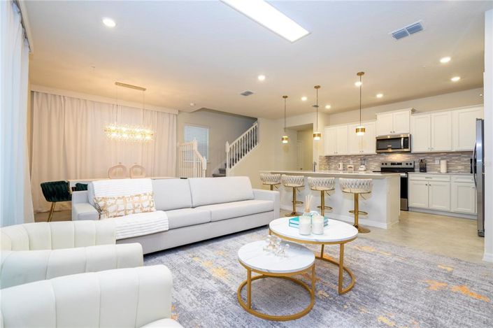 Image No.3-5 Bed Townhouse for sale