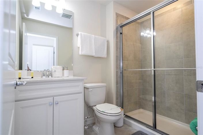 Image No.50-5 Bed Townhouse for sale