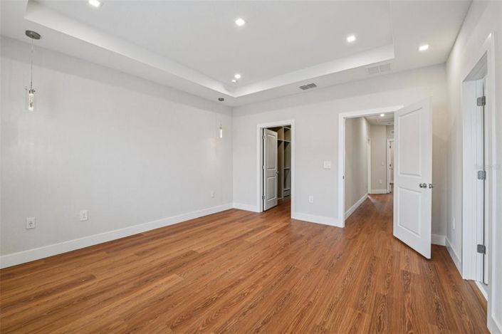 Image No.29-3 Bed Townhouse for sale