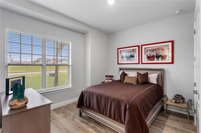 Image No.23-4 Bed House for sale