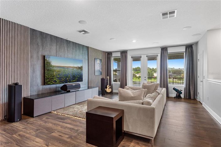 Image No.34-4 Bed House for sale