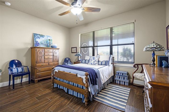 Image No.22-3 Bed House for sale