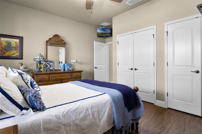 Image No.23-3 Bed House for sale