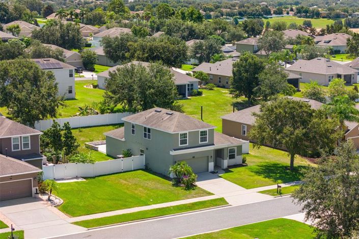 Image No.25-4 Bed House for sale