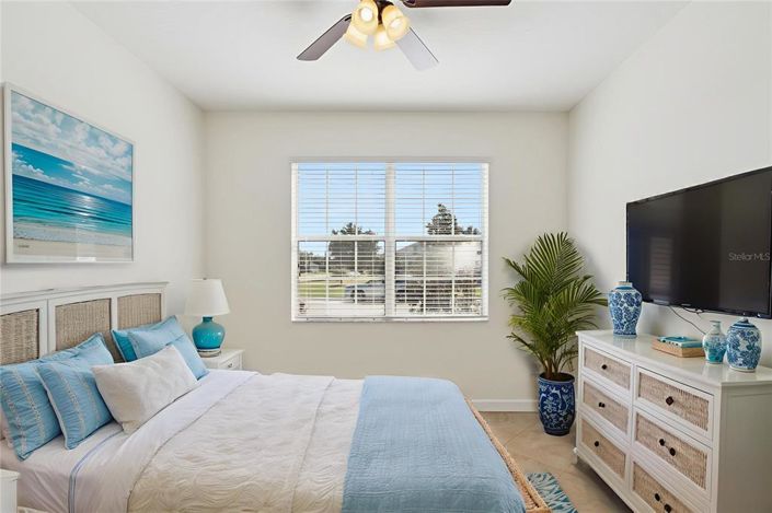 Image No.18-4 Bed House for sale