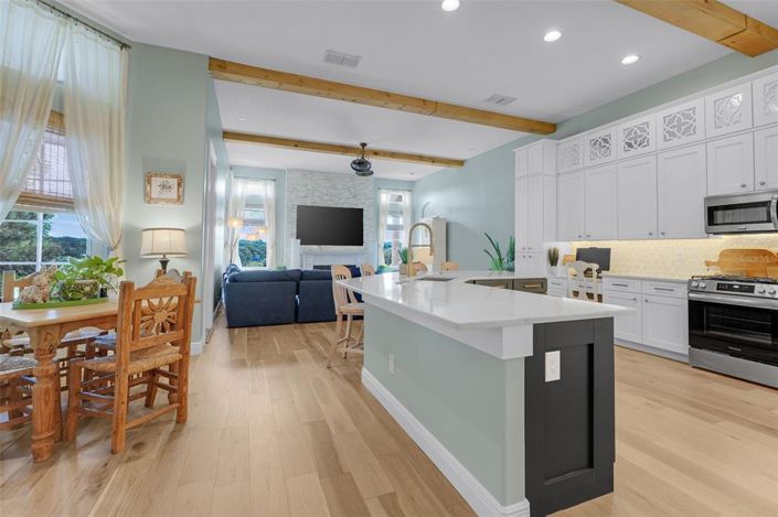 Image No.17-4 Bed House for sale