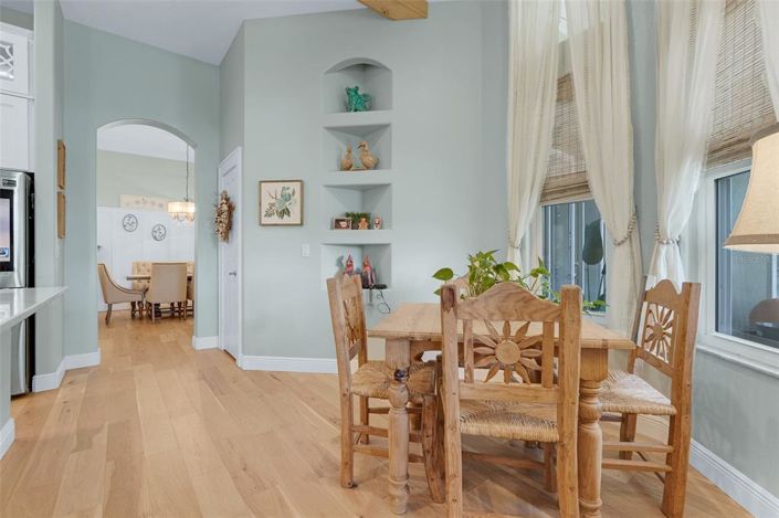 Image No.19-4 Bed House for sale