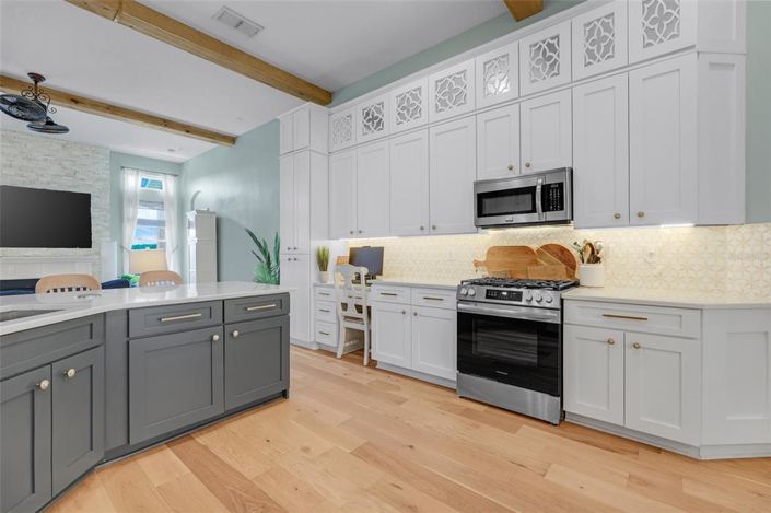 Image No.22-4 Bed House for sale