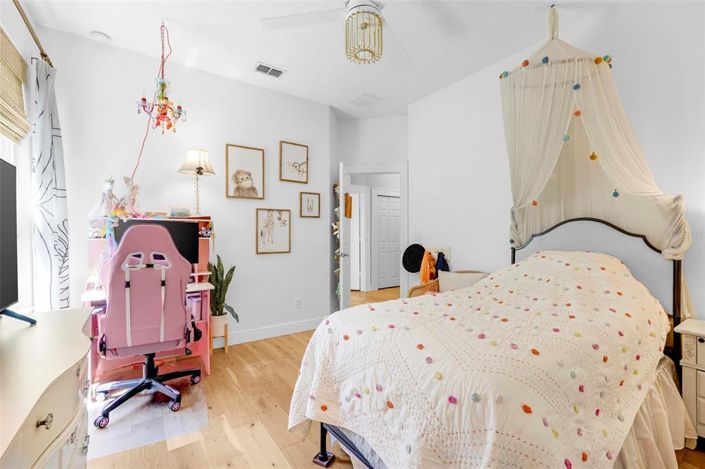 Image No.34-4 Bed House for sale