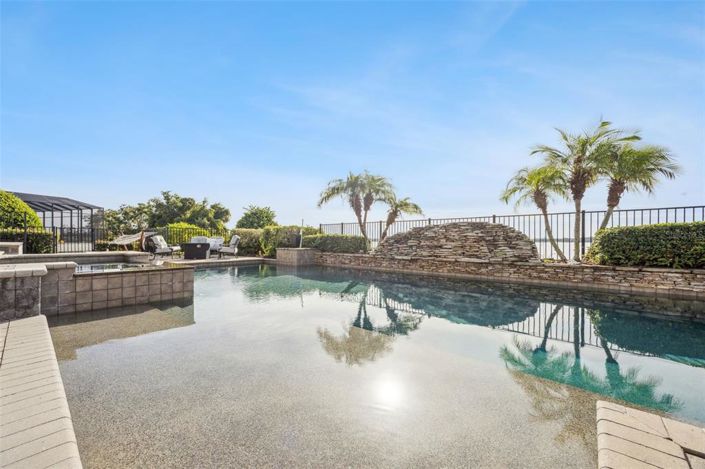 Image No.26-4 Bed House for sale