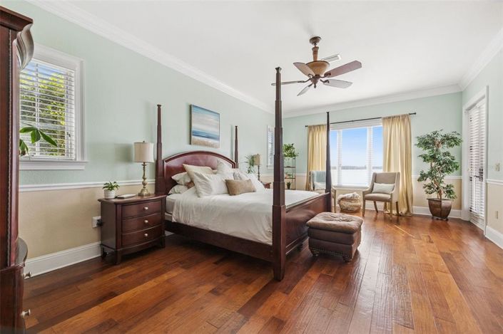 Image No.32-4 Bed House for sale