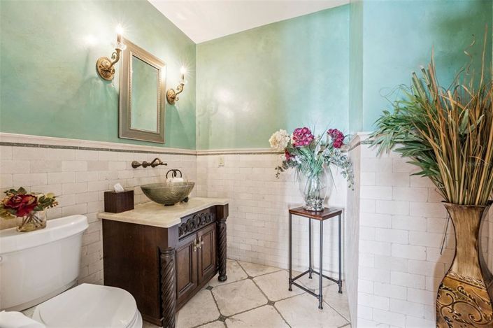 Image No.38-4 Bed House for sale