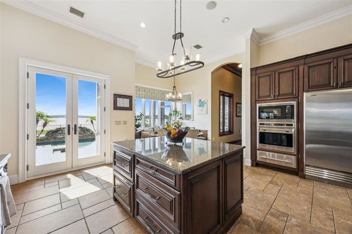 Image No.49-4 Bed House for sale