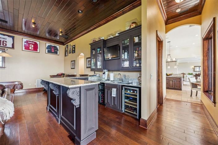 Image No.56-4 Bed House for sale